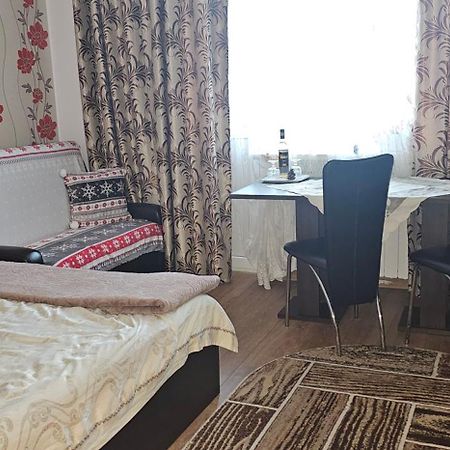 Casa Suzana Appartement Piatra Neamţ Buitenkant foto